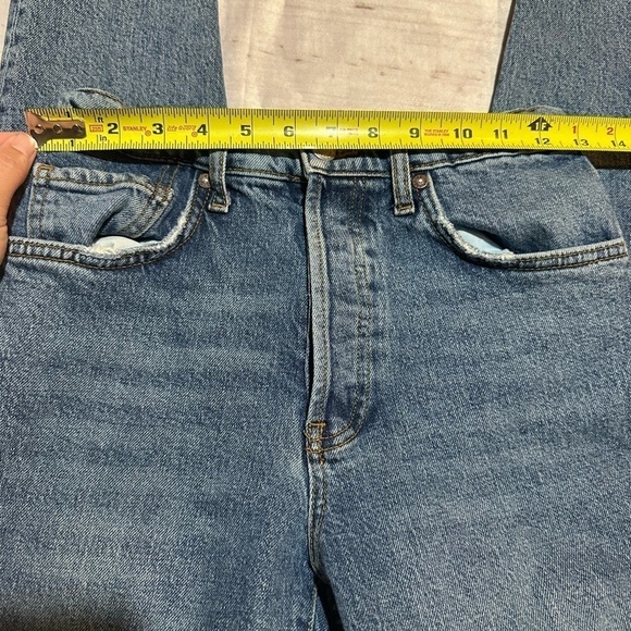 We The Free Jeans Button Fly Raw Hem Distressed Size 27 - Picture 4 of 9